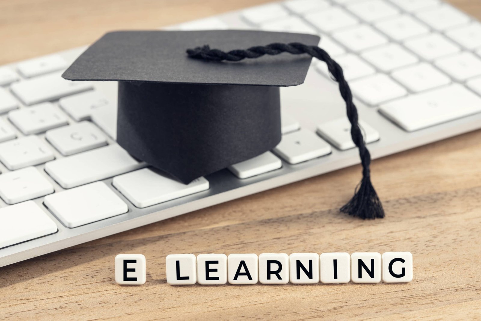 Tout savoir sur l’e-learning principe, avantage, méthodes pédagogiques Tout savoir sur l’e-learning principe, avantage, méthodes pédagogiques